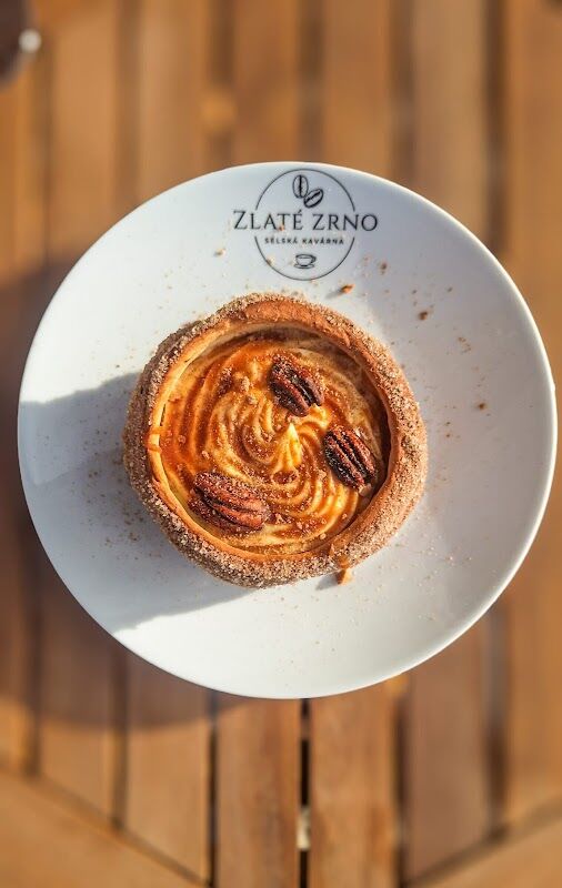 Karamelový tartlet s pekanovými ořechy